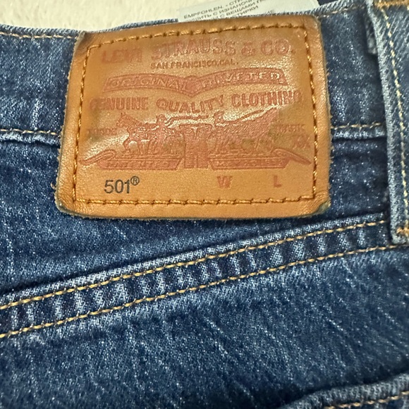 90s levis - Picture 2 of 5